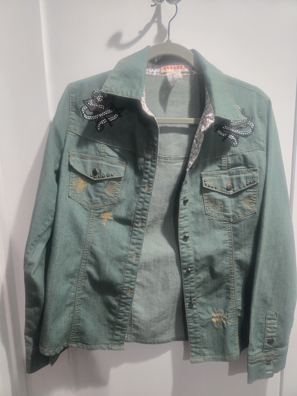 Naranka Green Embellished Button-Down Denim Shirt